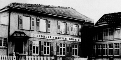 Pierwsza siedziba Endress+Hauser w 1955 roku.