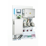 Liquiline System Control CDC90 umożliwia automatyczne czyszczenie i wzorcowanie czujników poziomu pH oraz redoks (ORP)