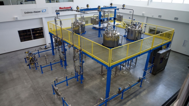 Centrum szkoleniowe oraz jednostka PTU® (Process Training Unit) zarządzana przez system PlantPAx Rockwell Automation w Greenwood