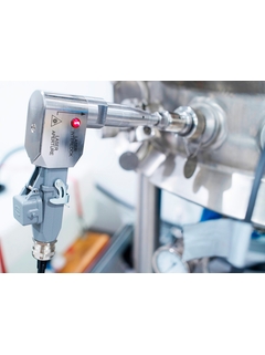 Sonda in situ Rxn-45 zainstalowana w bioreaktorze ze stali nierdzewnej