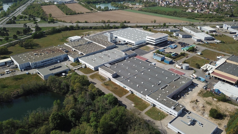 Zakład produkcyjny przepływomierzy Endress+Hauser w Cernay, Francja.