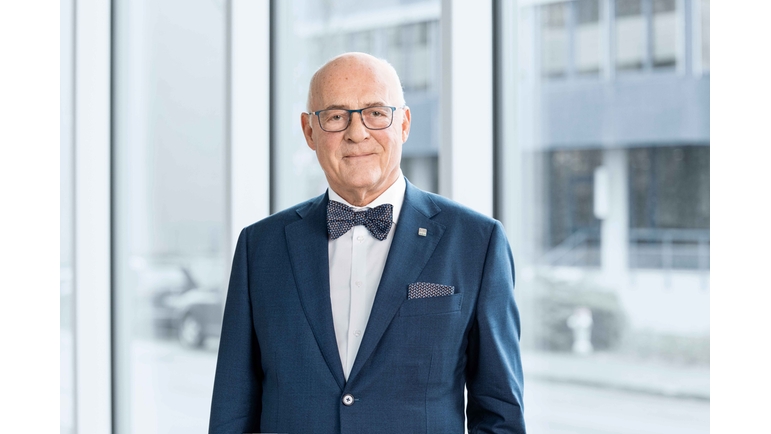 Dr Klaus Endress zakończył swój aktywny udział w firmie.