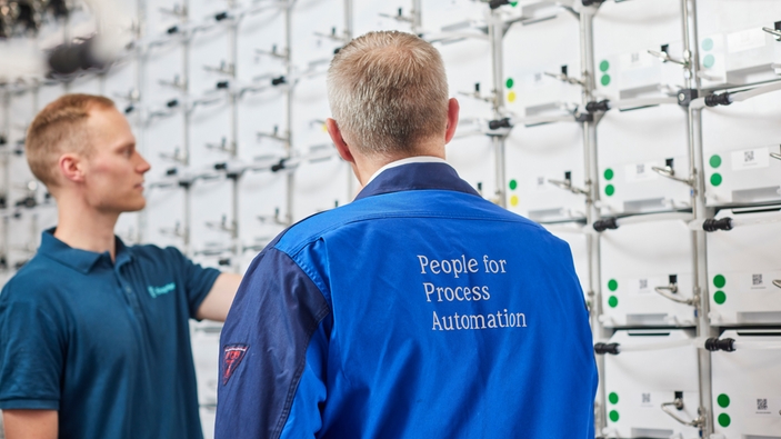Modułowe elektrolizery AEM można łączyć szeregowo w celu zwiększenia produkcji.