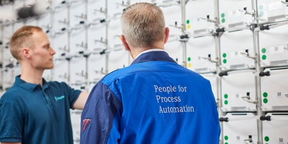 Modułowe elektrolizery AEM można łączyć szeregowo w celu zwiększenia produkcji.